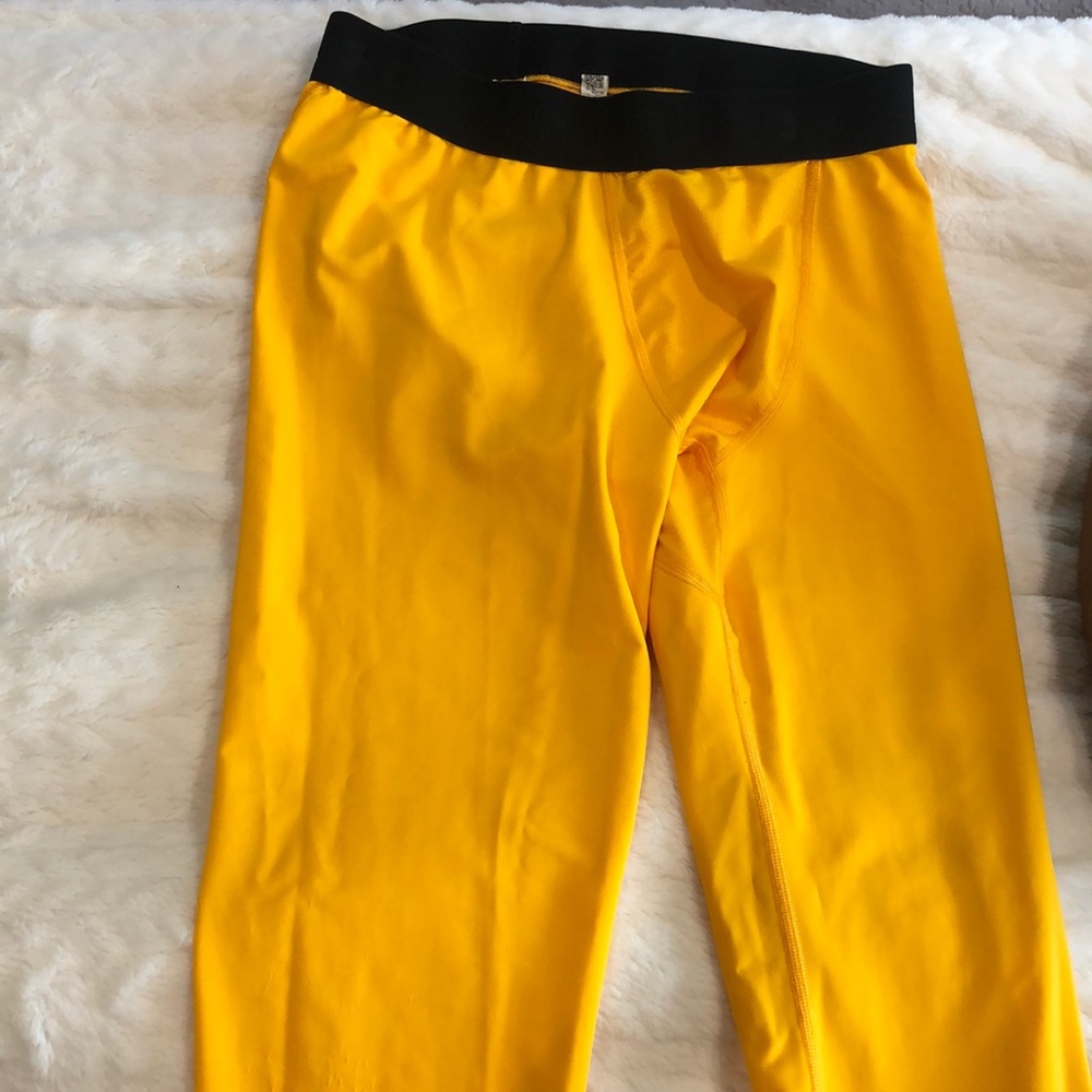 Under armor men leggings/ tights